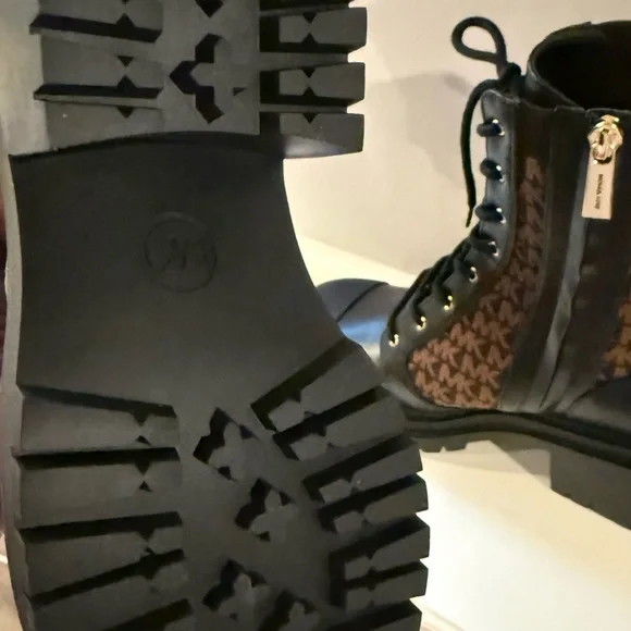 Michael Kors Black Leather and Brown Logo Combat Boots size 8 - Picture 6 of 6